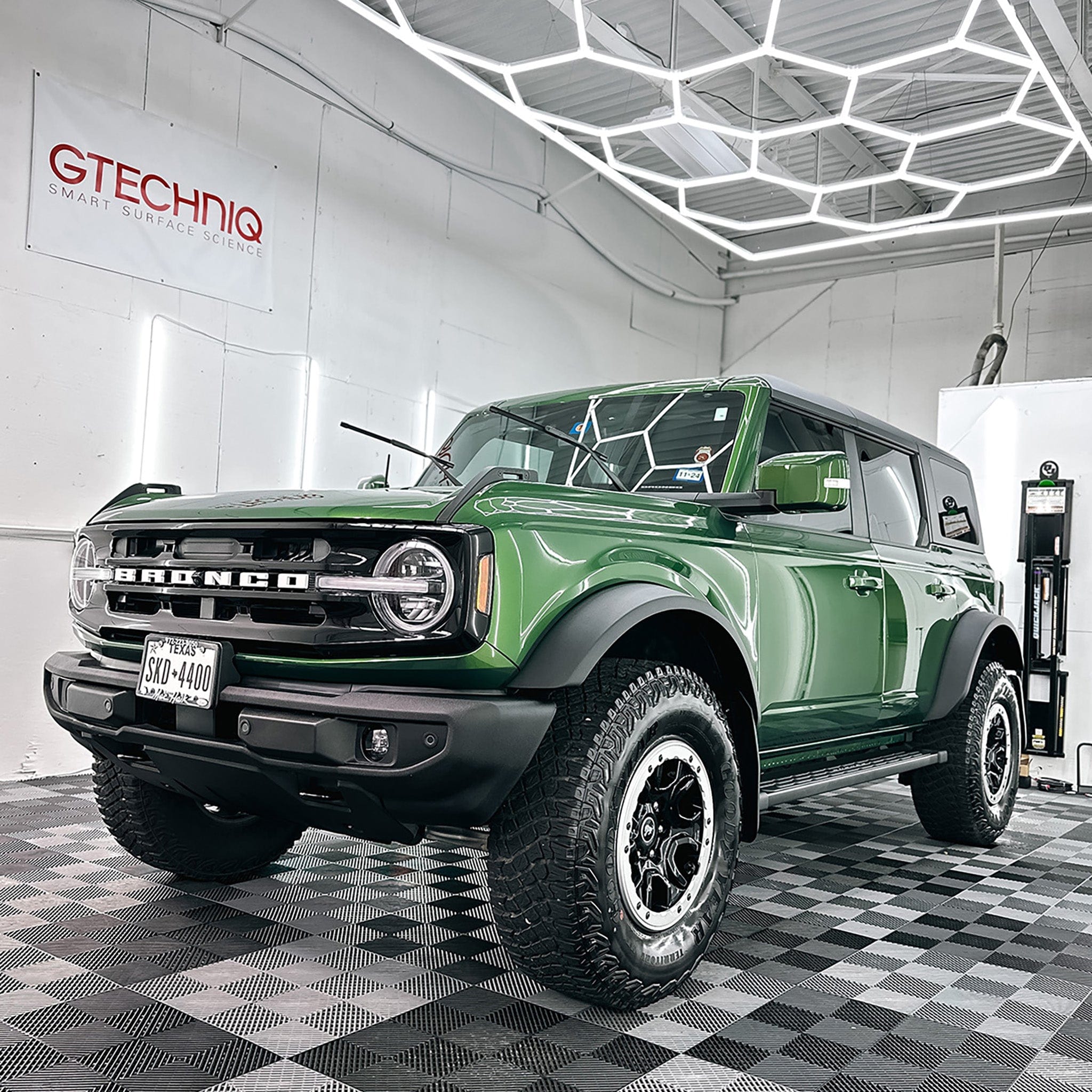 Ford Bronco Crystal Serum Ceramic Coating - Martin Auto Detailing