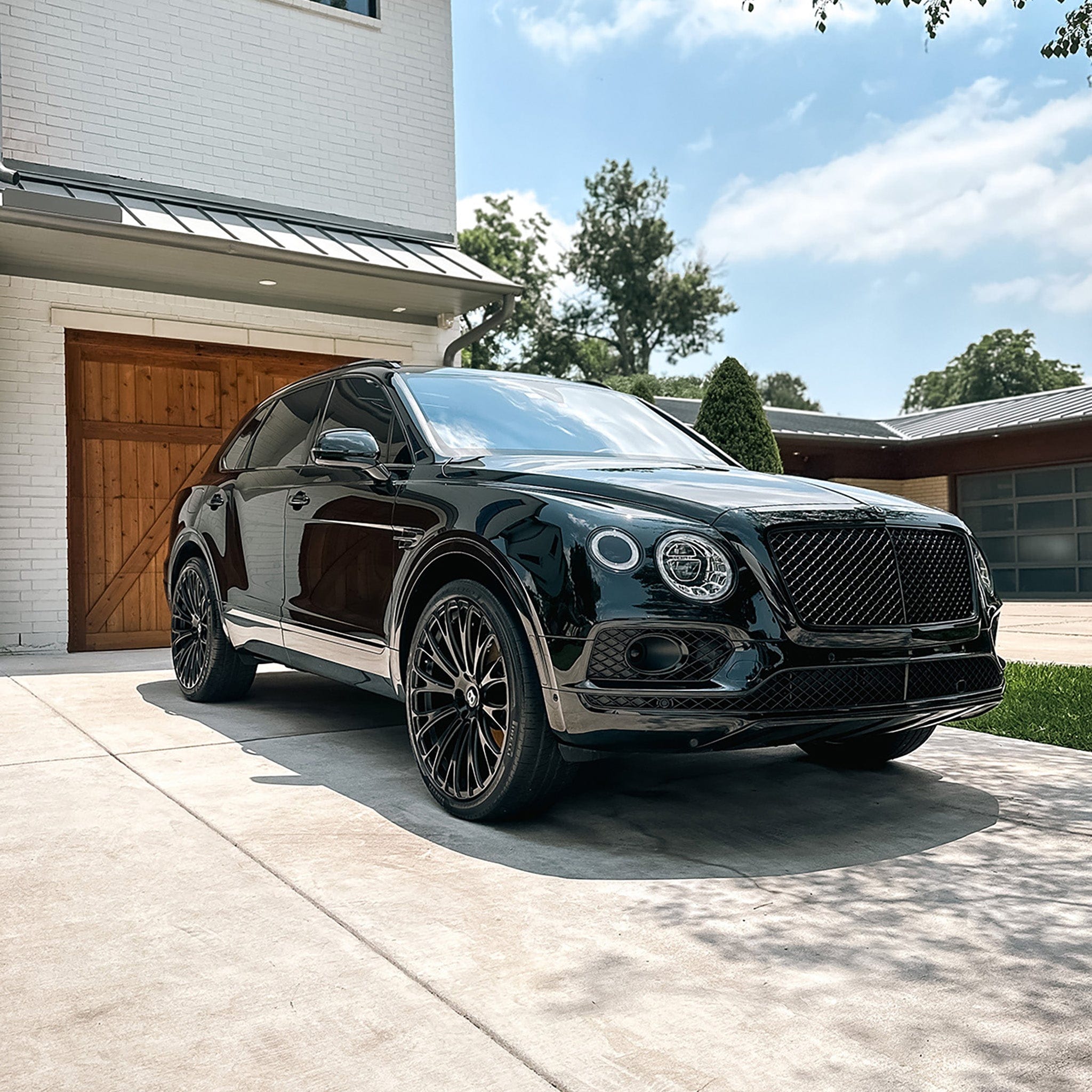 Bentley SUV Ceramic Coat Maintenance Package - Martin Auto Detailing